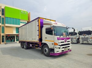 สิบล้อตู้สิบบาน HINO FL8J 260 แรง ปี 2560 (3133)