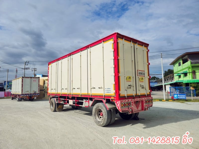 หางพ่วงตู้สิบบาน สองเพลา อู่ ปิติ ปี 2565 (3634)