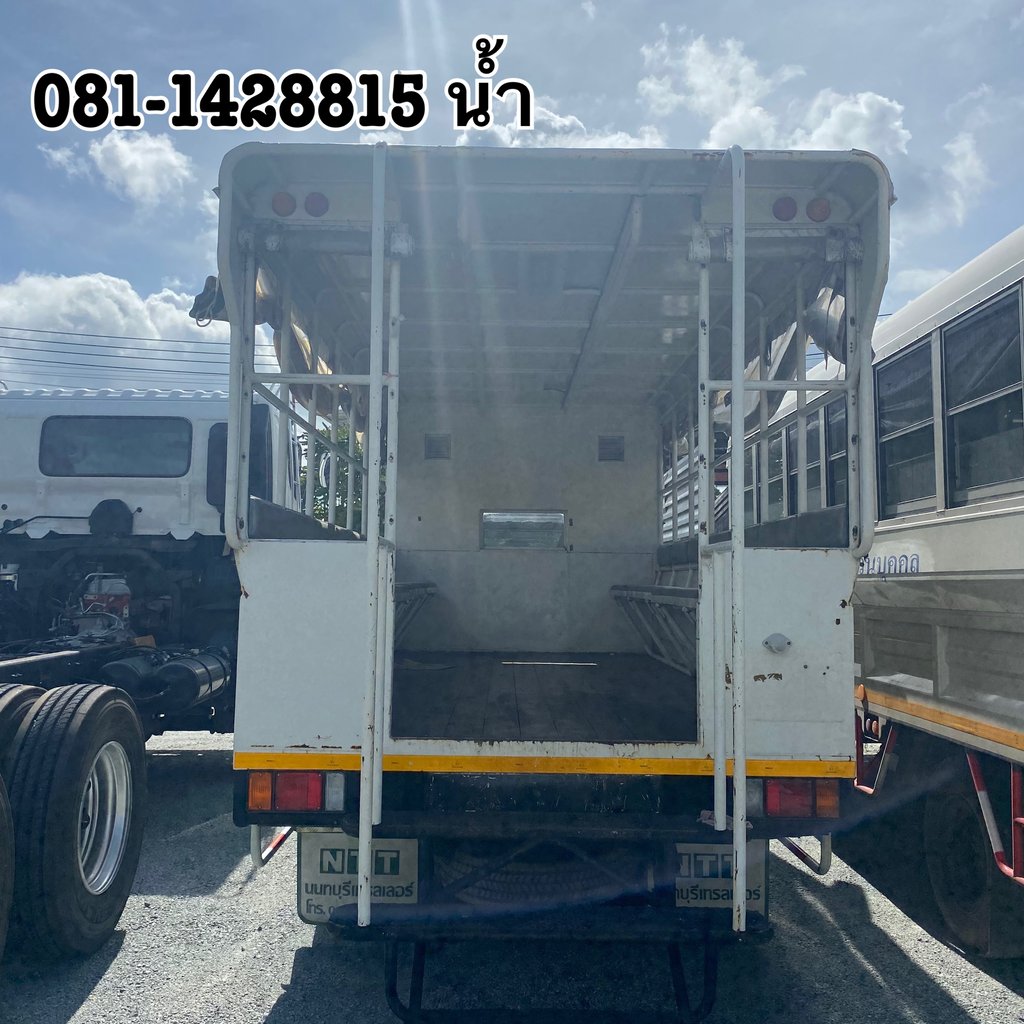 🚚 หกล้อโดยสาร HINO XZU 150 แรง ปี 2557 (0756) 🚚 หกล้อโดยสาร HINO XZU 150 แรง ปี 2557 (0756)
