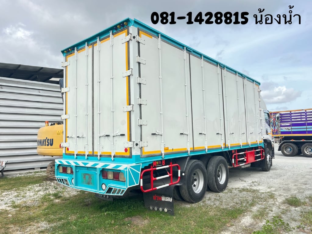 ISUZU FVM 300แรงม้า รถบรรทุก 10ล้อ ตู้แห้ง ปี2019 (0634)