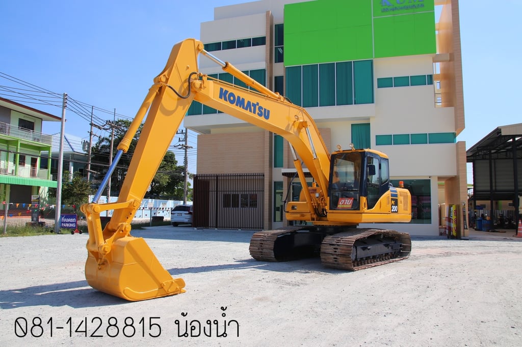 รถแบคโฮ KOMATSU PC200-7 150 แรง ปี 2548 (4599)