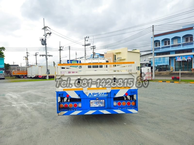หกล้อกระบะคาร์โก้ HINO FC9J 175 แรง ปี 2567 รถใหม่ในราคามือสอง (3859) หกล้อกระบะคาร์โก้ HINO FC9J 175 แรง ปี 2567 รถใหม่ในราคามือสอง (3859)