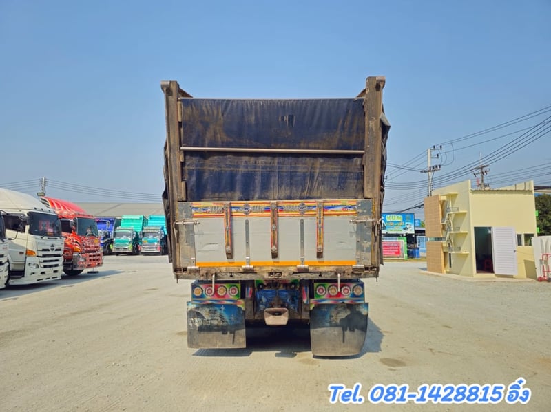 สิบสองล้อดั้มพ์ ISUZU FYH 360 แรง ปี 2555 (0856) สิบสองล้อดั้มพ์ ISUZU FYH 360 แรง ปี 2555 (0856)