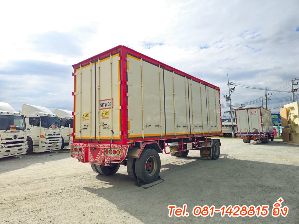 หางพ่วงตู้สิบบาน สองเพลา อู่ ปิติ ปี 2565 (3634)