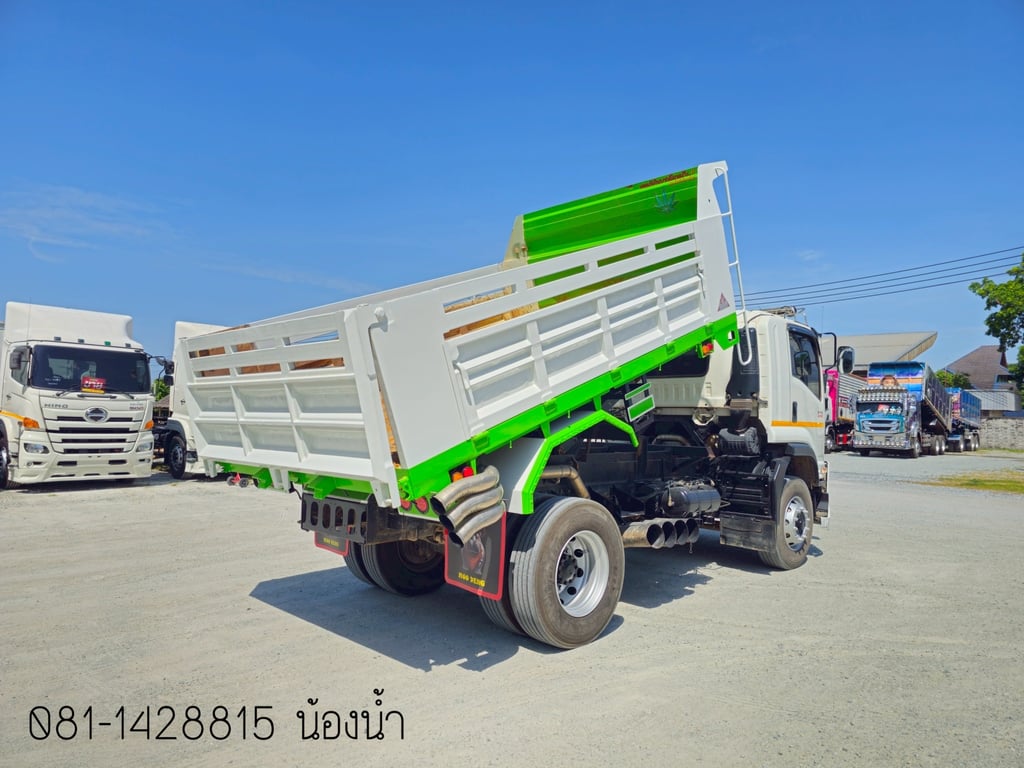 ISUZU FTR 240แรงม้า รถบรรทุก 6ล้อ ดั้มพ์ ปี2022 (3565) ISUZU FTR 240แรงม้า รถบรรทุก 6ล้อ ดั้มพ์ ปี2022 (3565)