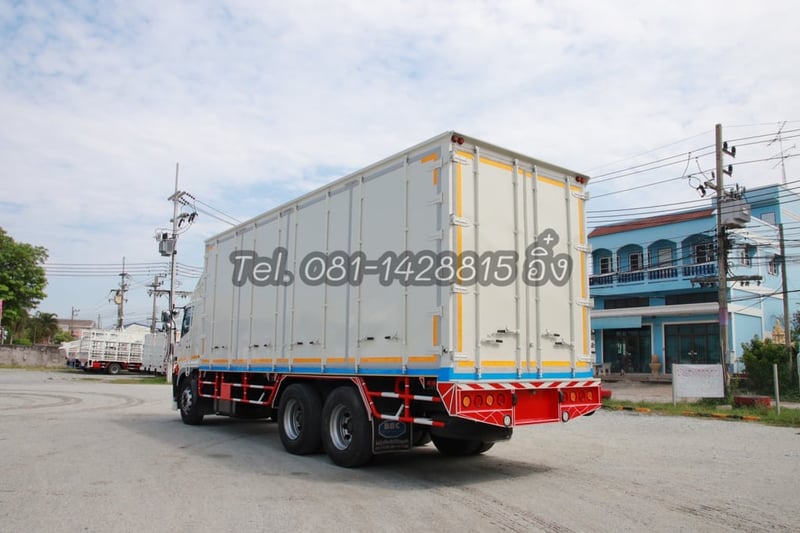 สิบล้อตู้สิบบาน HINO FL8J 260 แรง ปี 2560 (0511) สิบล้อตู้สิบบาน HINO FL8J 260 แรง ปี 2560 (0511)