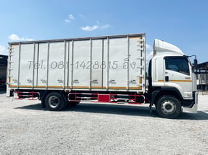 หกล้อตู้สิบบาน ISUZU FTR 240 แรง ปี 2565 (2375) หกล้อตู้สิบบาน ISUZU FTR 240 แรง ปี 2565 (2375)