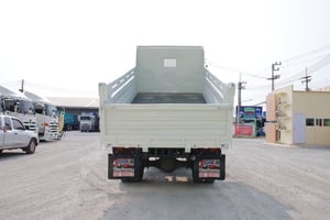 หกล้อดั้มพ์  ISUZU FRR 210  แรง ปี 2566 (4606)
