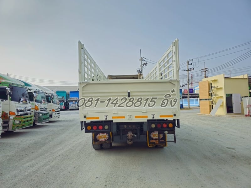 สิบสองล้อคอก VOLVO FM 440 แรง ปี 2556(2894) สิบสองล้อคอก VOLVO FM 440 แรง ปี 2556(2894)