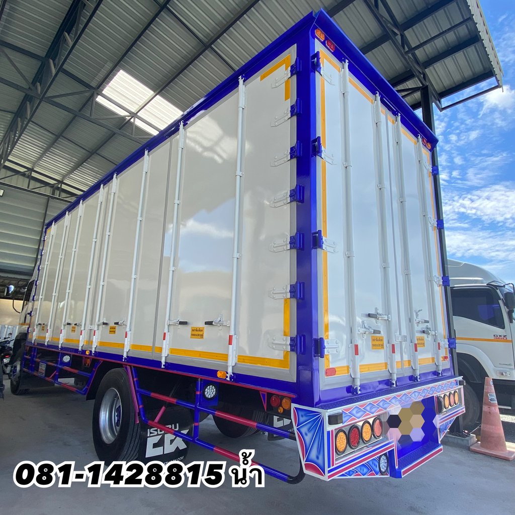🚚 หกล้อตู้สิบบาน ISUZU FTR 240 แรง  ปี 2566 (3438)