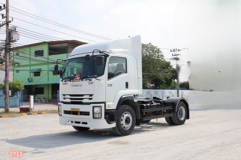 หกล้อหัวลาก ISUZU FTR 240 แรง ปี 2565 (2712)
