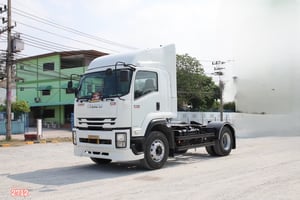 หกล้อหัวลาก ISUZU FTR 240 แรง ปี 2565 (2712)