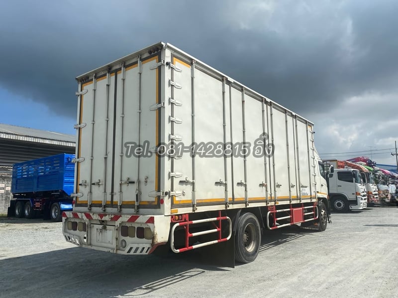 💥 รถเข้าใหม่ล่าสุด Vายตัดราคาพิเศษ💥 หกล้อตู้สิบบาน HINO FG8J 240 แรง ปี2560 (7915) 💥 รถเข้าใหม่ล่าสุด Vายตัดราคาพิเศษ💥 หกล้อตู้สิบบาน HINO FG8J 240 แรง ปี2560 (7915)