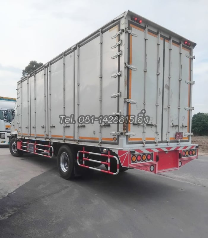 💥สินค้าราคาพิเศษ เหลือเพียง 1,470,000💥 หกล้อตู้สิบบาน HINO FG8J 240 แรง ปี 2561 (4378) 💥สินค้าราคาพิเศษ เหลือเพียง 1,470,000💥 หกล้อตู้สิบบาน HINO FG8J 240 แรง ปี 2561 (4378)