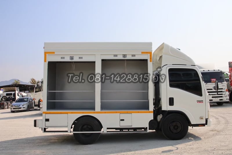 หกล้อตู้ ISUZU NMR 130 แรง ปี 2558 (5477) หกล้อตู้ ISUZU NMR 130 แรง ปี 2558 (5477)