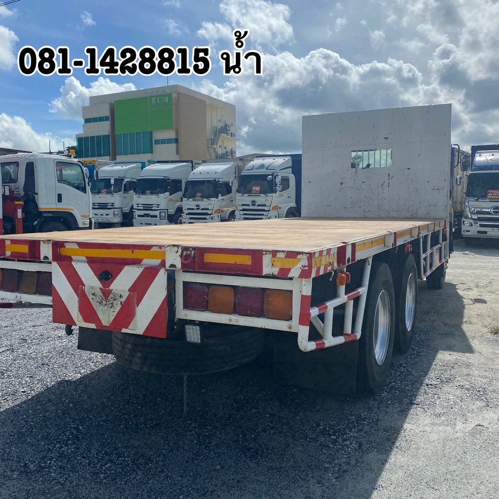 🚚 สิบล้อพื้นเรียบ ISUZU FVM 240 แรง ปี 2556 (7288) 🚚 สิบล้อพื้นเรียบ ISUZU FVM 240 แรง ปี 2556 (7288)