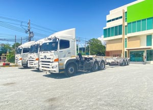 สิบล้อหัวลาก HINO FM1A 344 ปี 2566 ไมล์ 100,XXX Km.  (2521,2517,2528)