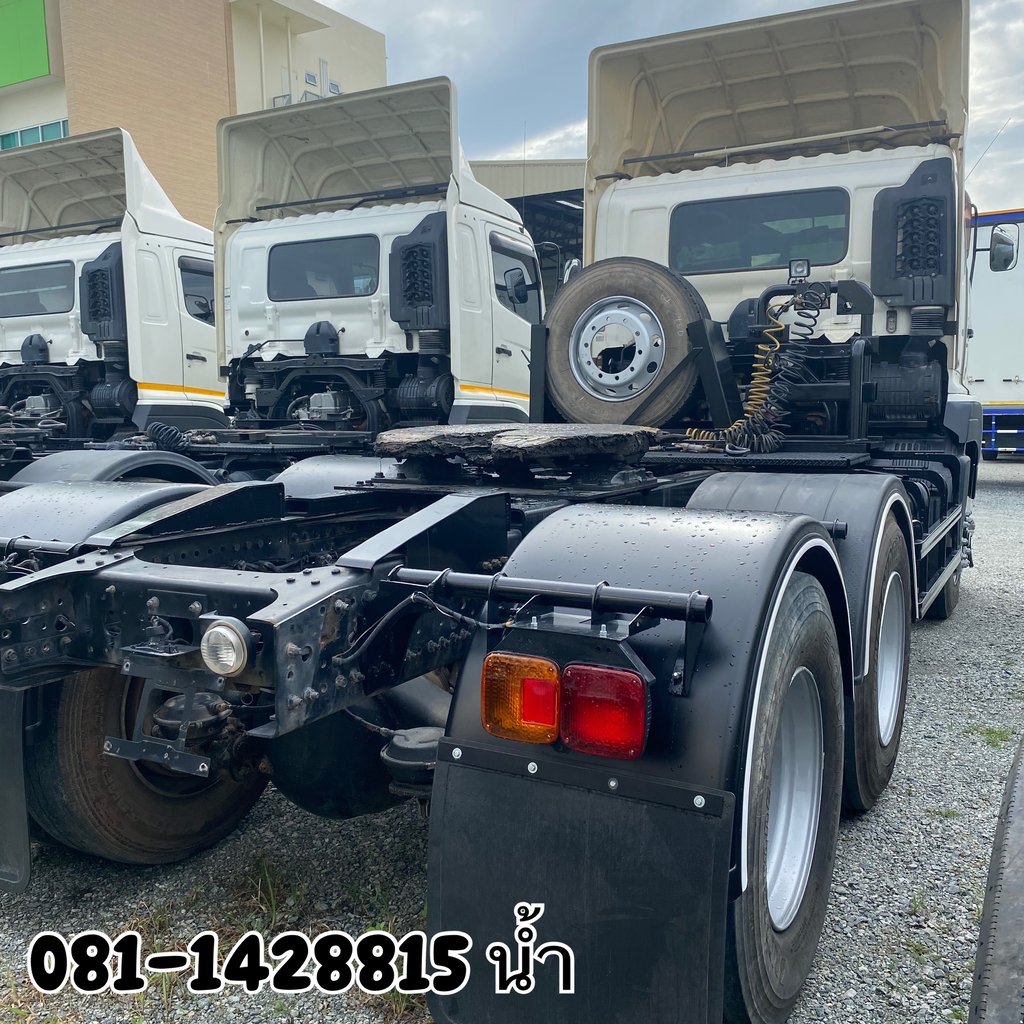 HINO FM 344แรงม้า รถบรรทุก 10ล้อ หัวลาก เฉพาะหัว ปี2017 (2297) HINO FM 344แรงม้า รถบรรทุก 10ล้อ หัวลาก เฉพาะหัว ปี2017 (2297)