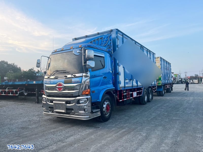 สิบล้อตู้สิบบานพ่วง HINO  FL8J 260 แรง ปี 2565 (7642,7643)