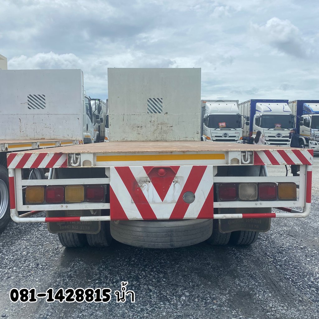 ISUZU FVZ 300แรงม้า รถบรรทุก 10ล้อ พื้นเรียบ ปี2014 (0832)