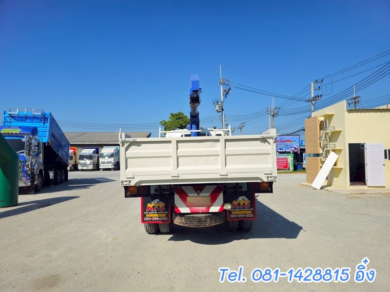 หกล้อดั้ม ติดเครน ISUZU FTR 240 แรง ปี 2566 (3266) หกล้อดั้ม ติดเครน ISUZU FTR 240 แรง ปี 2566 (3266)