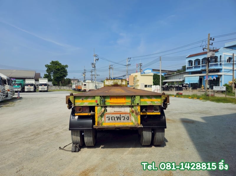 หางพื้นเรียบ สามเพลา อู่ BPT ปี 2558 (7339) หางพื้นเรียบ สามเพลา อู่ BPT ปี 2558 (7339)