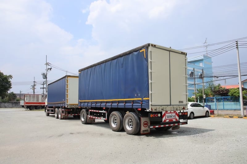 สิบล้อตู้ผ้าใบ HINO FL1A 344 แรง ปี 2567 + หางตู้ผ้าใบ สามเพลา อู่สามมิตร ปี 2567 (5506 5507)
