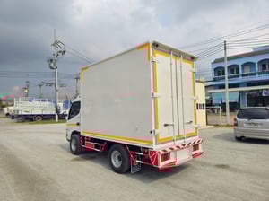 สี่ล้อตู้ HINO XZU 136 แรง ปี 2563  (637)