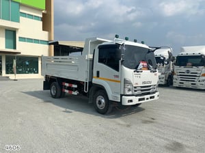 หกล้อดั้มพ์  ISUZU FRR 210  แรง ปี 2566 (4606)