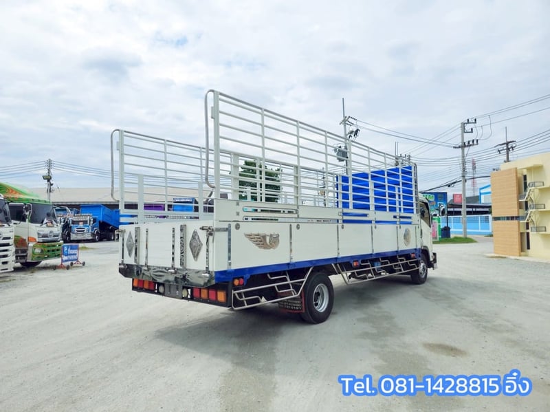 หกล้อคอก ISUZU FRR 210 แรง ปี 2565 (9202)
