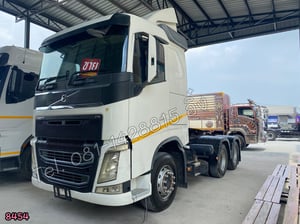 สิบล้อหัวลาก VOLVO FH 440 แรง ปี 2558 (8454) สิบล้อหัวลาก VOLVO FH 440 แรง ปี 2558 (8454)