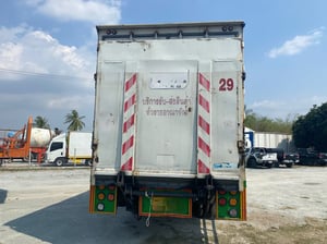 หกล้อตู้สิบบบาน ISUZU FTR 240 แรง ปี2559 (3447)