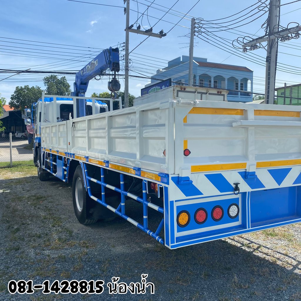 ISUZU FTR 240แรงม้า รถบรรทุก 6ล้อ กระบะเหล็กติดเครน ปี2014 (6774)