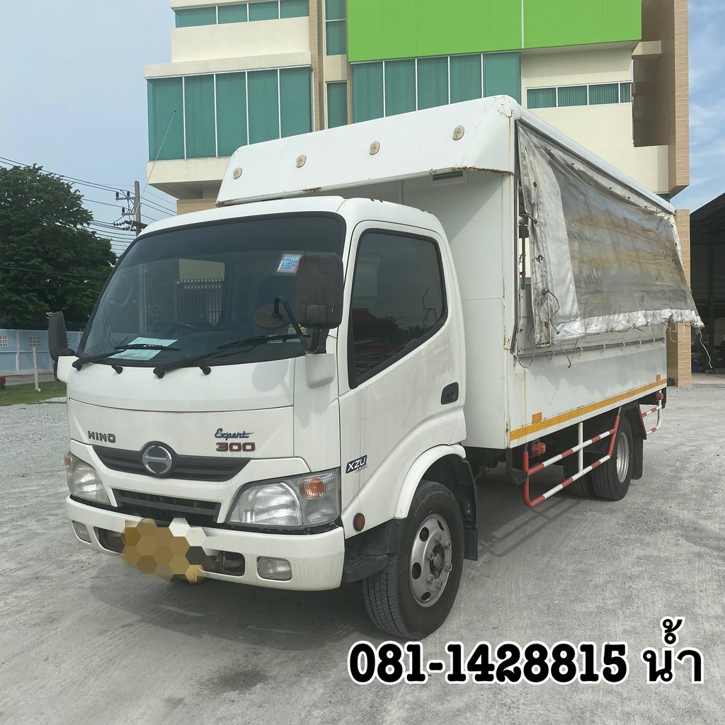 HINO XZU 150แรงม้า รถบรรทุก 6ล้อ สองแถว ปี2014 (0756)