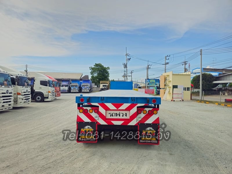 หางพื้นเรียบ สามเพลา อู่ ST ปี 2558 (8932)