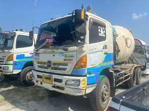 สิบล้อโม่ปูน HINO FM1A 330 แรง ปี 2555 (0742)