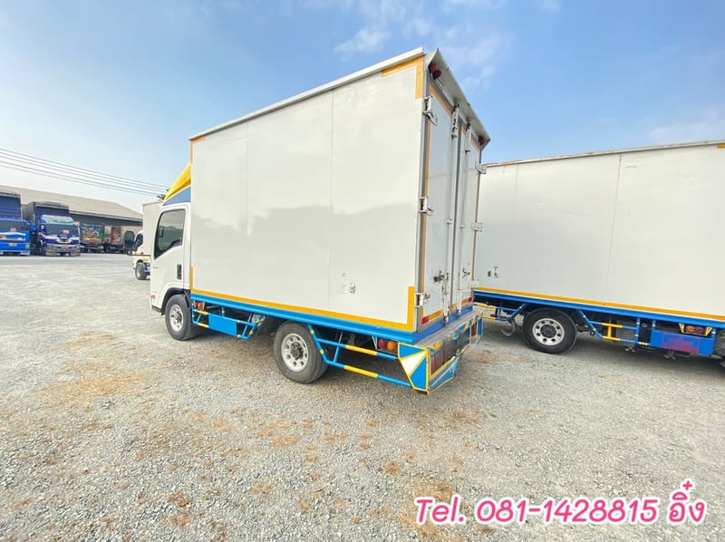 สี่ล้อตู้ ISUZU NLR104 แรง ปี 2563 (2632) สี่ล้อตู้ ISUZU NLR104 แรง ปี 2563 (2632)