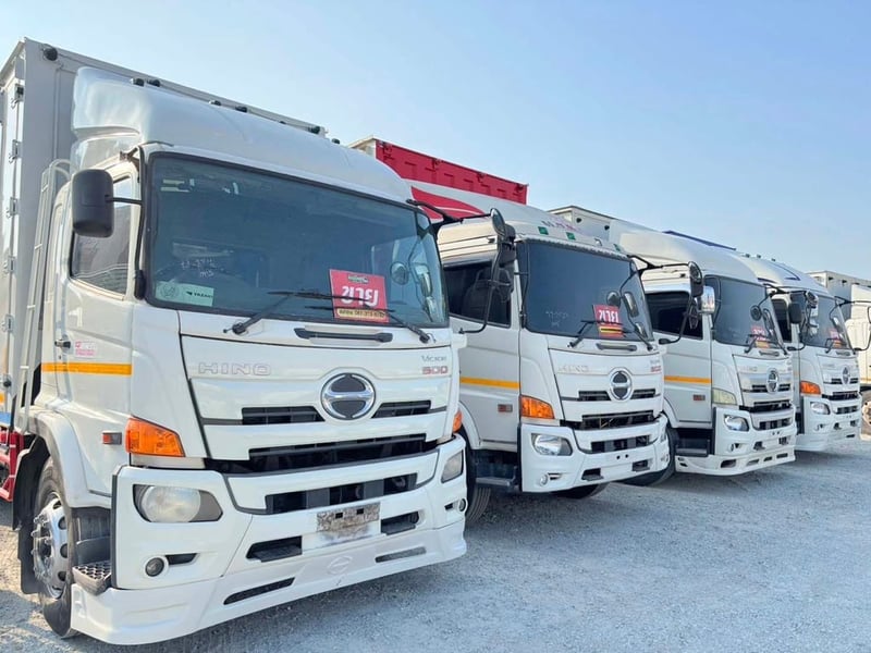 รถตู้สิบบาน