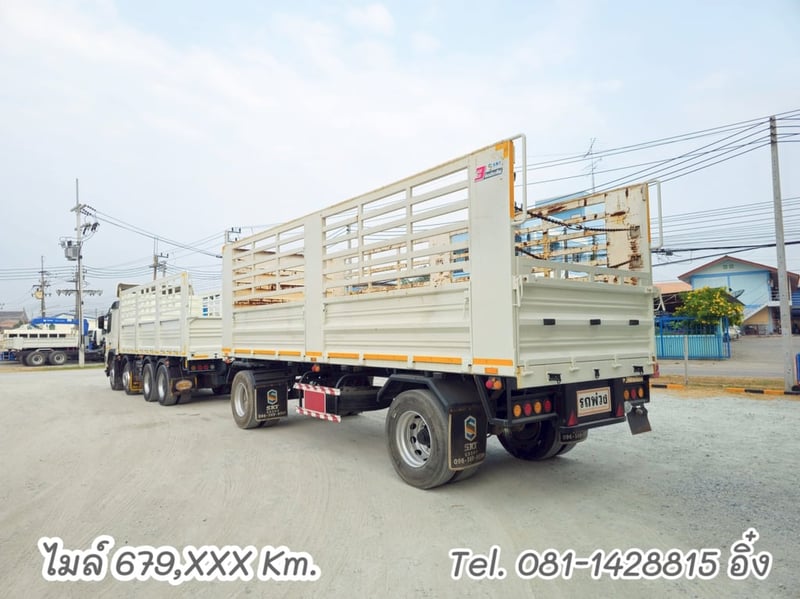 สิบสองล้อคอก VOLVO FM 440 แรง ปี 2556 (2894,0735) สิบสองล้อคอก VOLVO FM 440 แรง ปี 2556 (2894,0735)