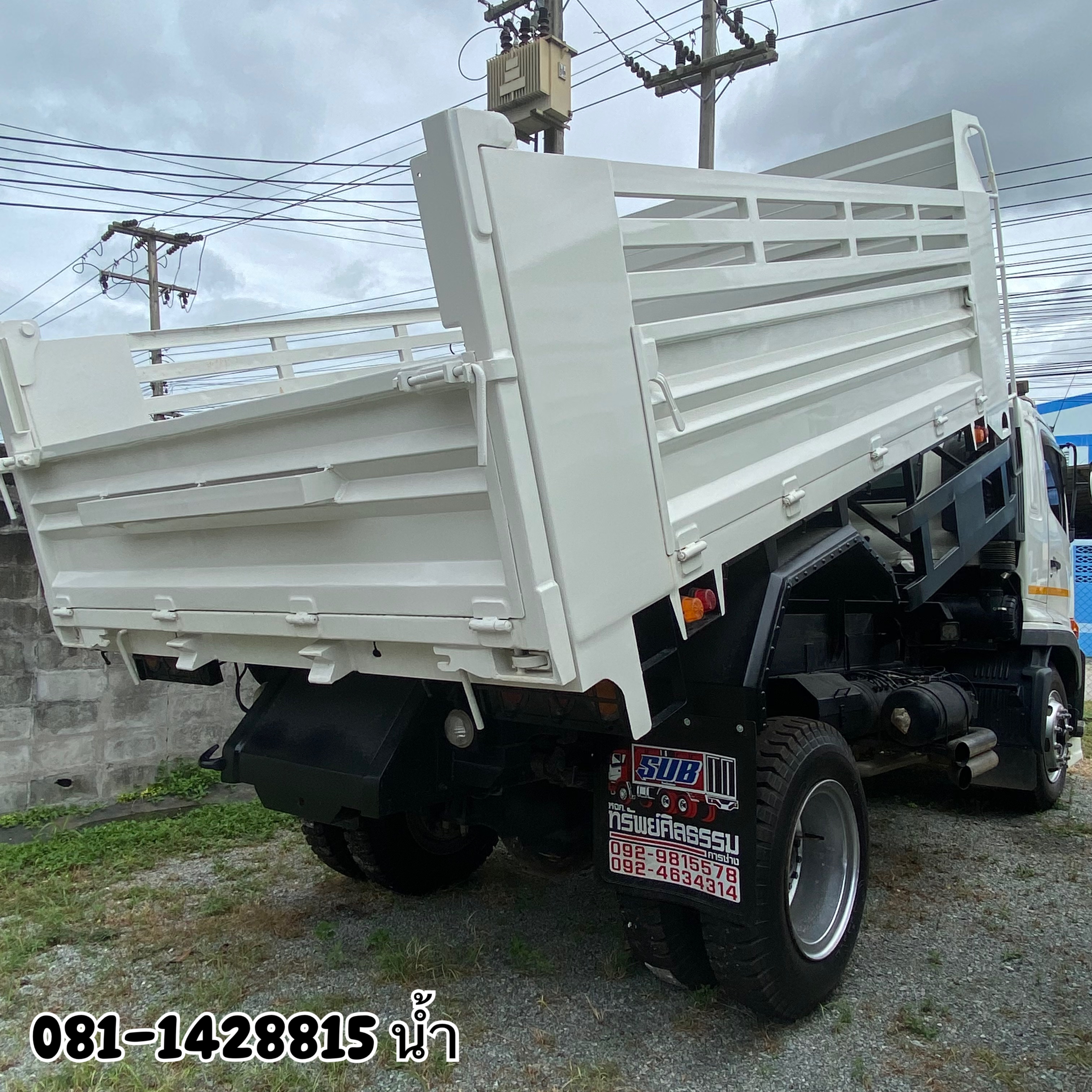 HINO FG 240แรงม้า รถบรรทุก 6ล้อ ดั้มพ์ ปี2023 (5856)