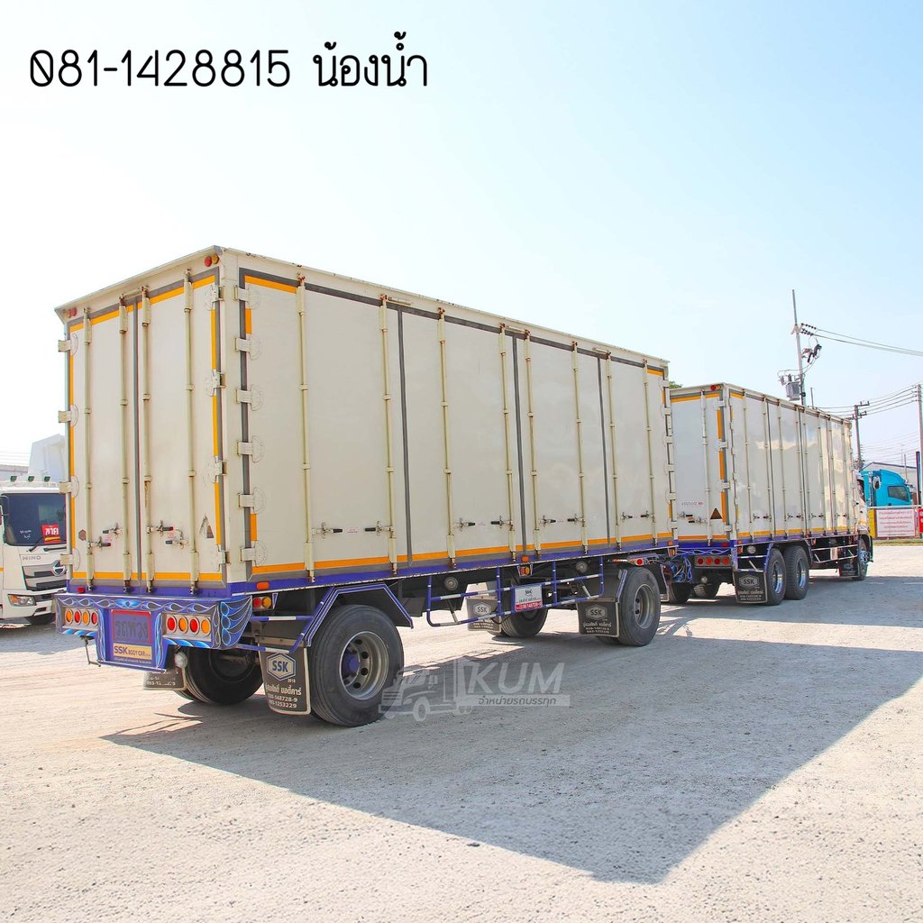 HINO FL 260แรงม้า รถบรรทุก 10ล้อ ตู้แห้ง ปี2021 (6127 6128)