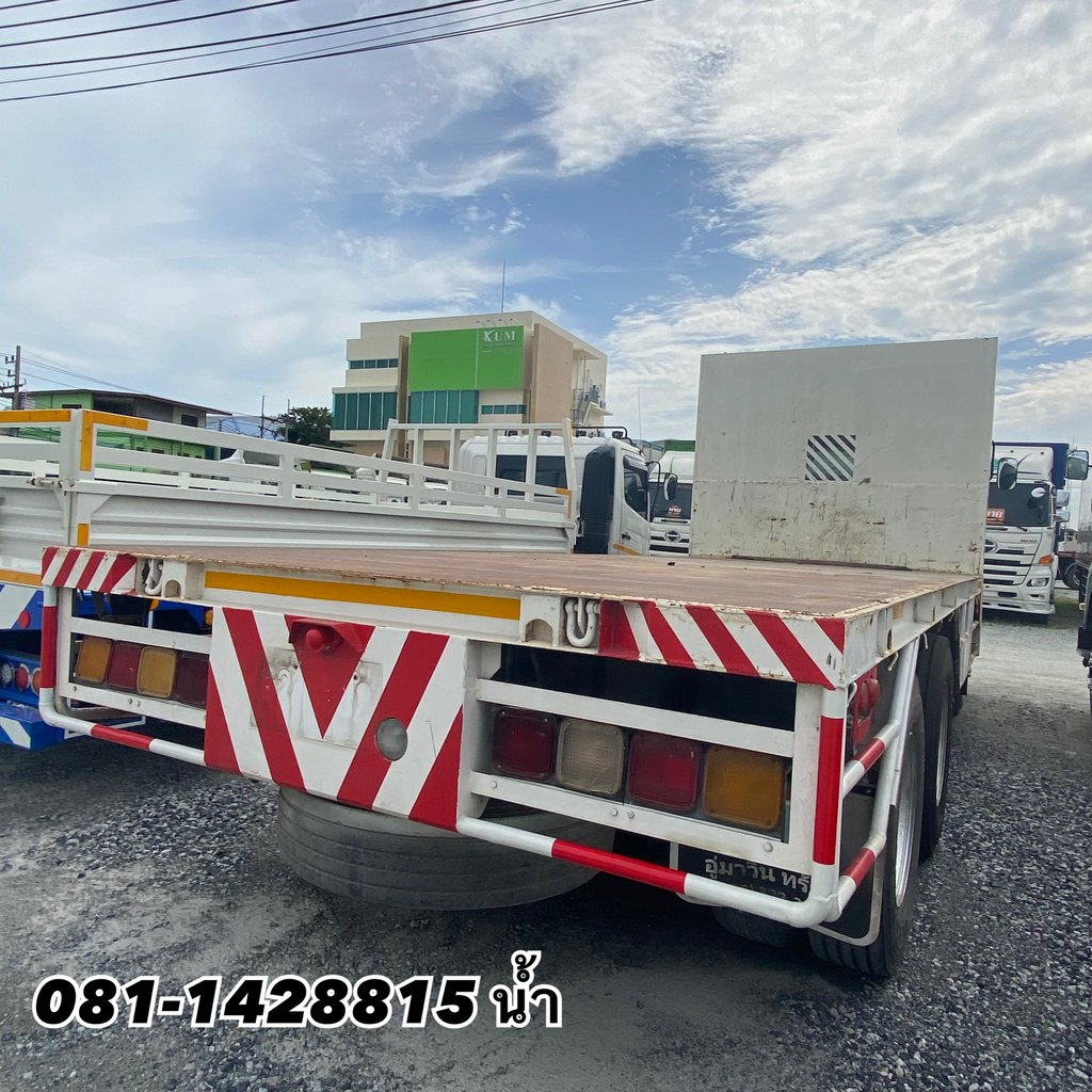 🚚 สิบล้อพื้นเรียบสองเพลา ISUZU FVZ 300 แรงม้า ปี 2557 (0832) 🚚 สิบล้อพื้นเรียบสองเพลา ISUZU FVZ 300 แรงม้า ปี 2557 (0832)