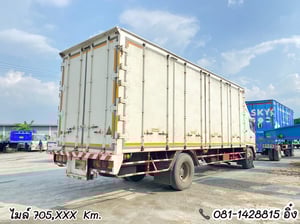 หกล้อตู้สิบบาน HINO FL8J 212 แรง ปี 2558 (0416) หกล้อตู้สิบบาน HINO FL8J 212 แรง ปี 2558 (0416)