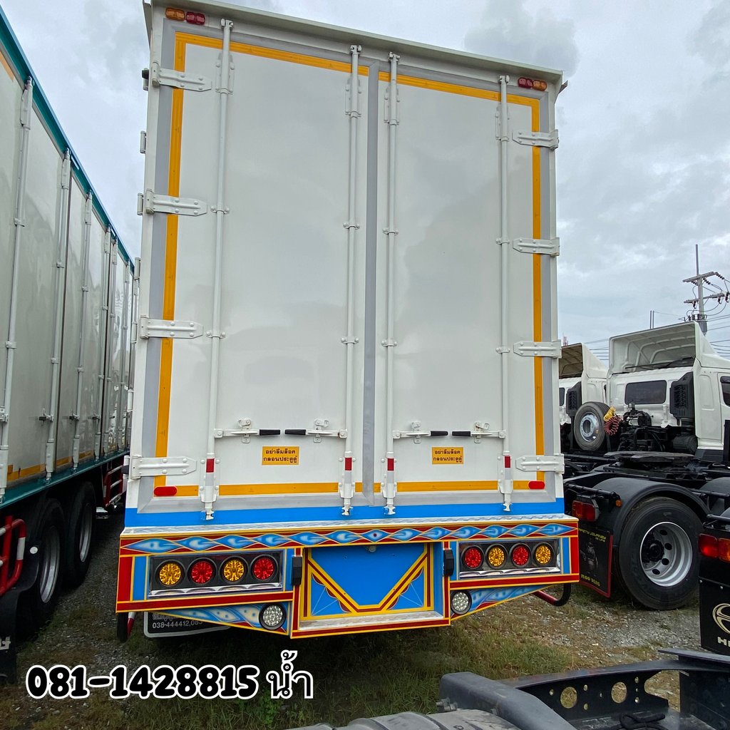ISUZU FVM 240แรงม้า รถบรรทุก 10ล้อ ตู้แห้ง ปี2013 (4822)