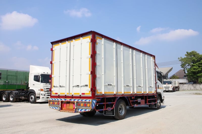 หกล้อตู้สิบบาน ISUZU FRR 210 แรงม้าปี 65 (2331) หกล้อตู้สิบบาน ISUZU FRR 210 แรงม้าปี 65 (2331)