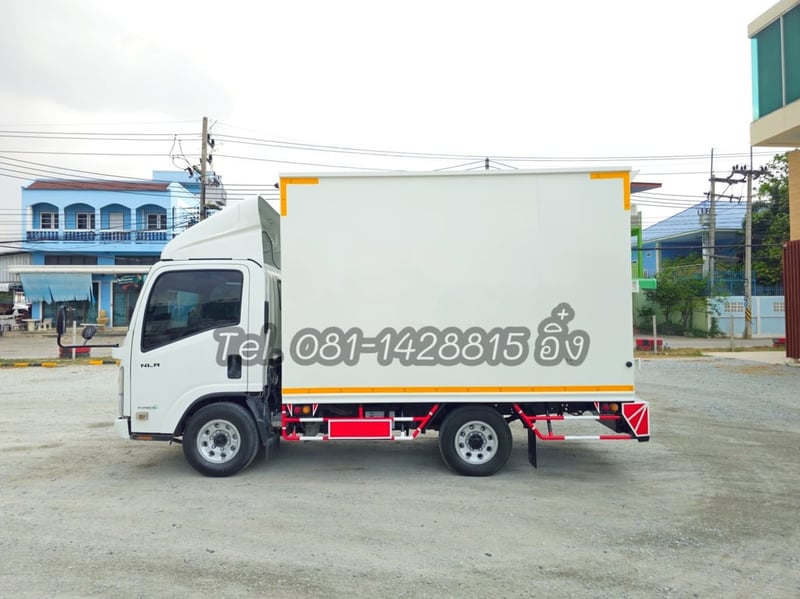 สี่ล้อตู้ ISUZU NLR 104 แรง ปี 2563 (2632)