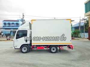 สี่ล้อตู้ ISUZU NLR 104 แรง ปี 2563 (2632)