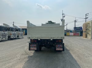 หกล้อดั้มพ์  ISUZU FRR 210  แรง ปี 2566 (4606)