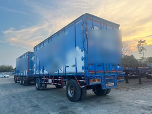 สิบล้อตู้สิบบานพ่วง HINO  FL8J 260 แรง ปี 2565 (7642,7643)