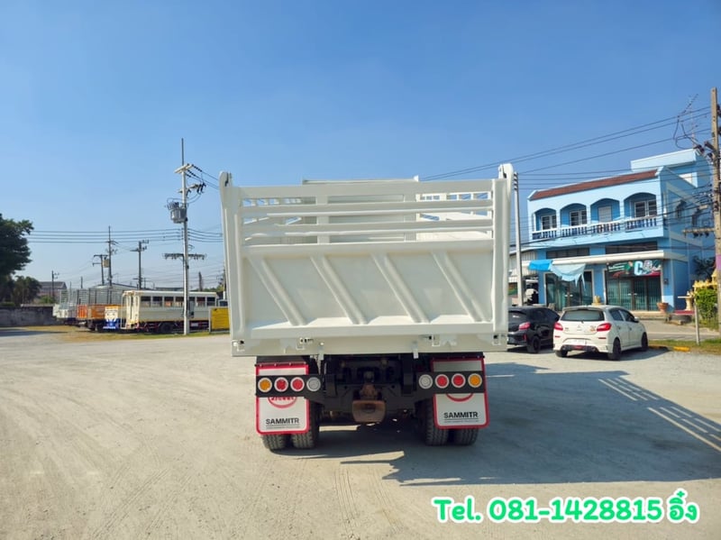 สิบล้อดั้มพ์ ISUZU FXZ 360 ปี 2556 (2374)